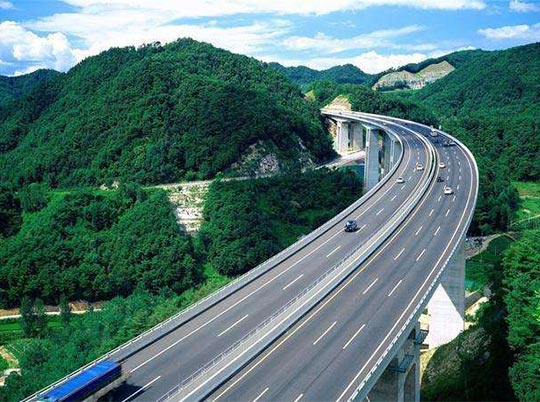 砂石利好 | 2022年3省新改建公路近2.5萬里，機(jī)制砂生產(chǎn)要注意這2點(diǎn) 